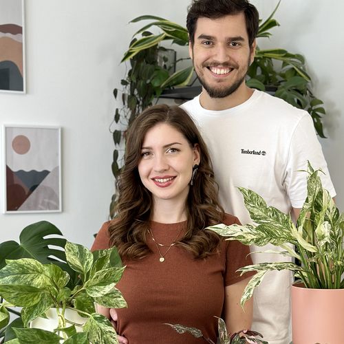 Eva Varsik Plantizia
